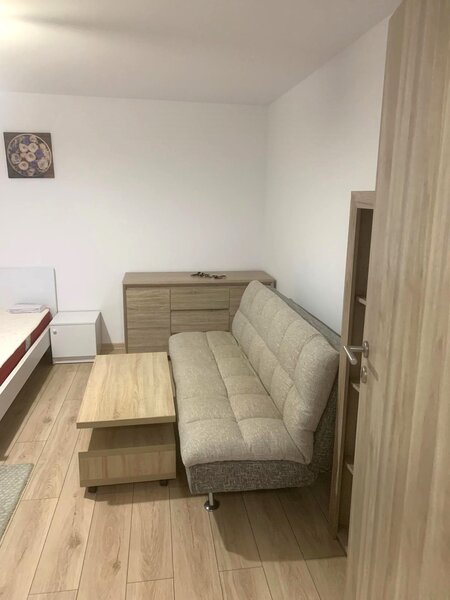 Rahova garsoniera 42 mp disponibila incepand cu 01-15 iunie